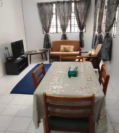 Raudhah Family Homestay At Klia 3Rooms & 2Bath Room Sepang Exterior foto